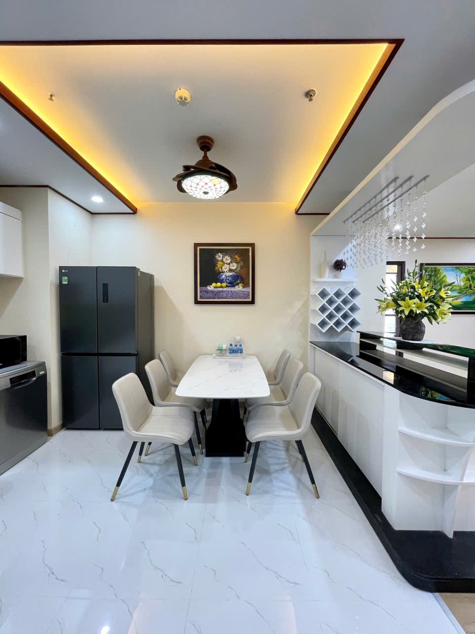 Cho thuê Homestay 4 Phòng Ngủ tại Times City
